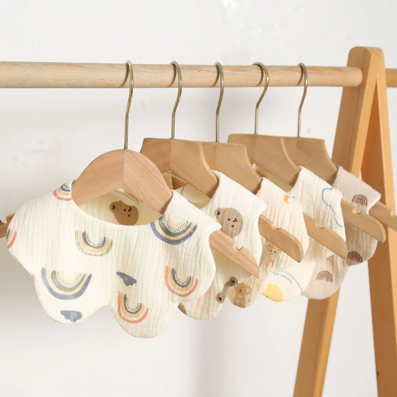 Newborn Toddler Burp Cloth Kid Bib Cotton Gauze Baby Feeding Bibs